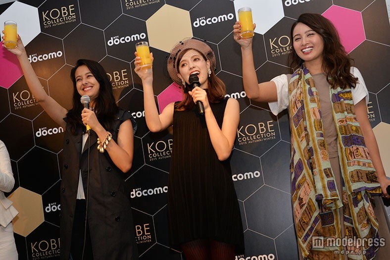 3人の掛け声で乾杯