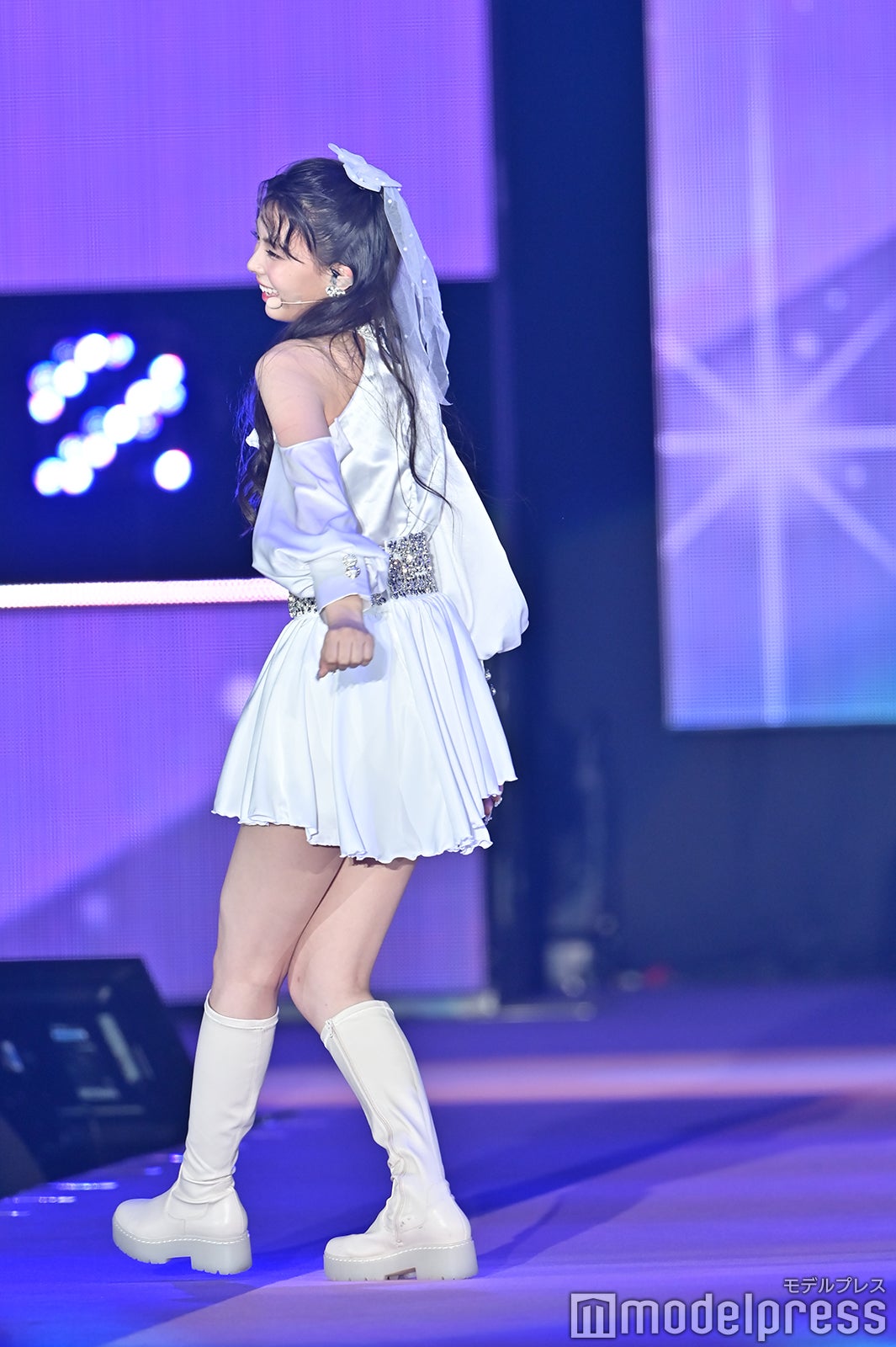 （C）モデルプレス