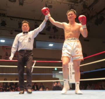 金子ジム初代会長の孫・佳樹 判定勝ちに反省しきり 「悪い癖。倒したい、倒したいとの気持ちが先行」