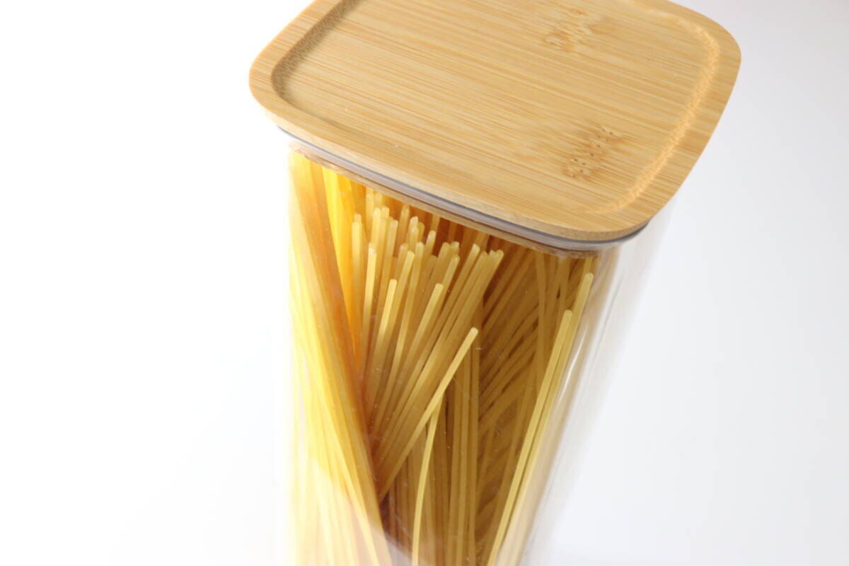 竹蓋付保存容器　ダイソー　パスタ入れ