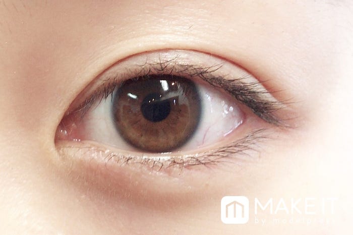 二重メイク 絆創膏で くっきり二重 作り方 コツを徹底解説 モデルプレス 二重メイク 絆創膏で くっきり二重 作り方 コツを徹底解説 モデルプレス