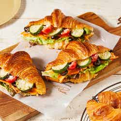 コルネッティ サンドイッチ ズッキーニ & キャロット/画像提供:スターバックス コーヒー ジャパン