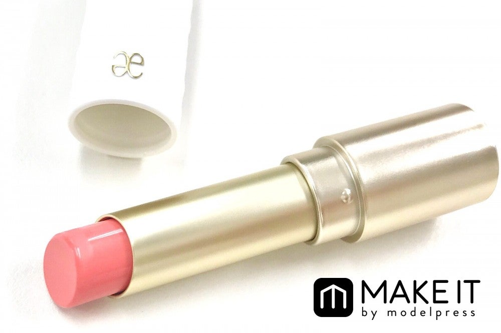 エレガンス クルーズ／ライブリー ルージュ／PK04／2,500円（税抜） (C)メイクイット