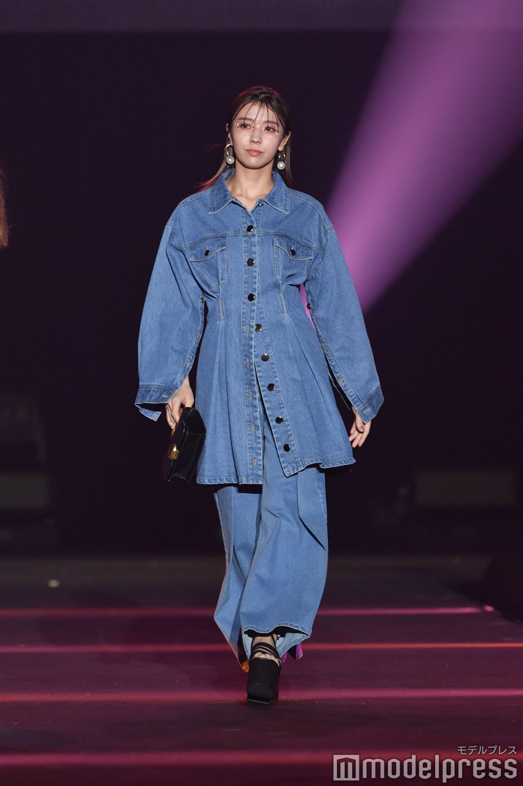 小林由依（C）モデルプレス