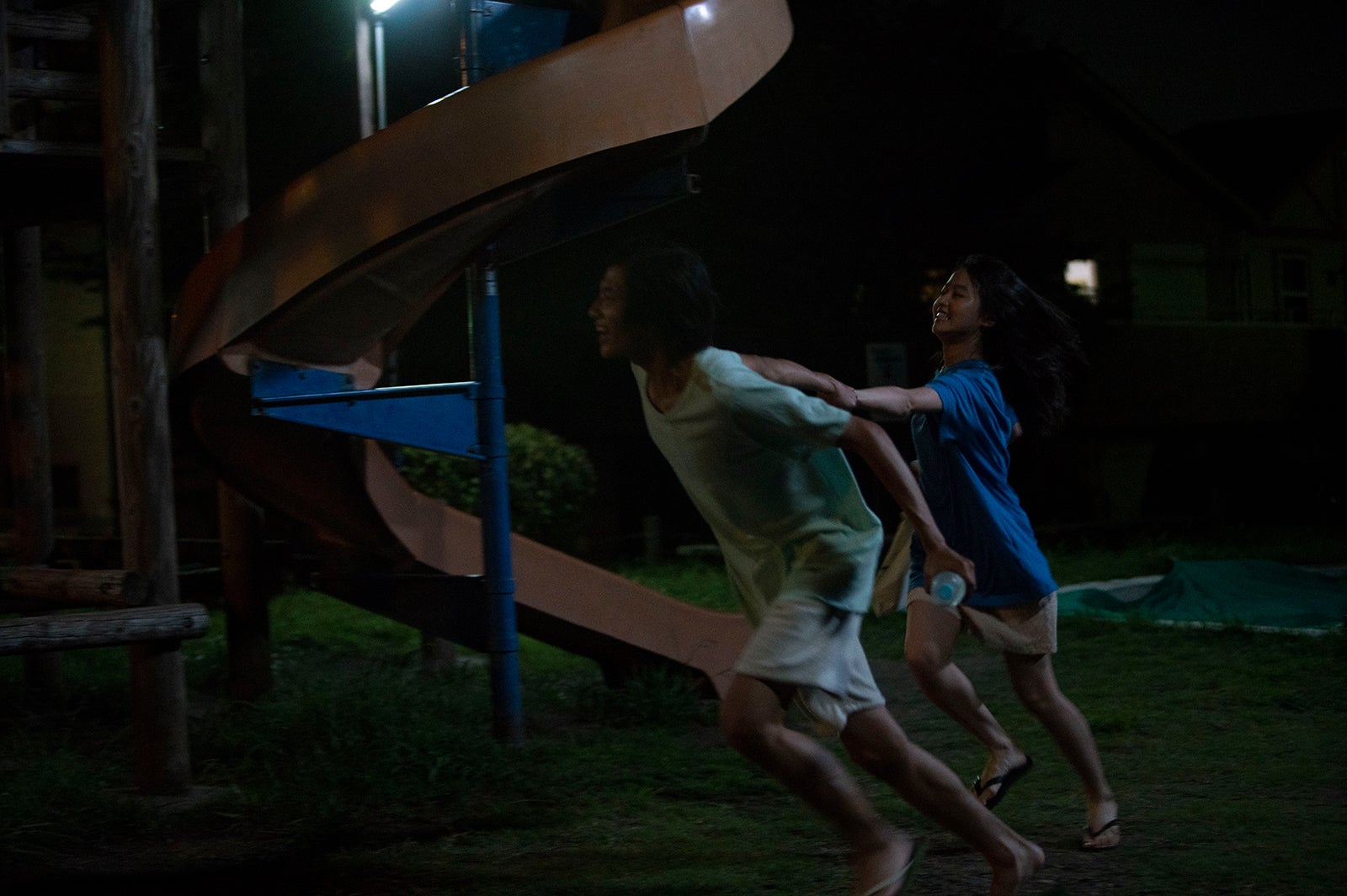 志尊淳、伊藤万理華（C）2019「潤一」製作委員会