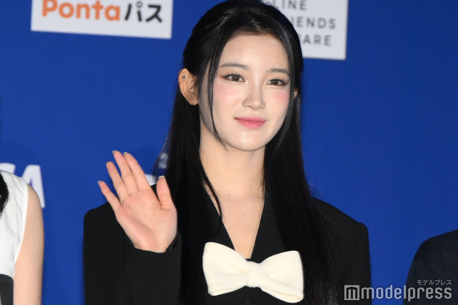 ME:I「MAMA」初ステージ、RAN（石井蘭）＆MIU（櫻井美羽）の圧巻