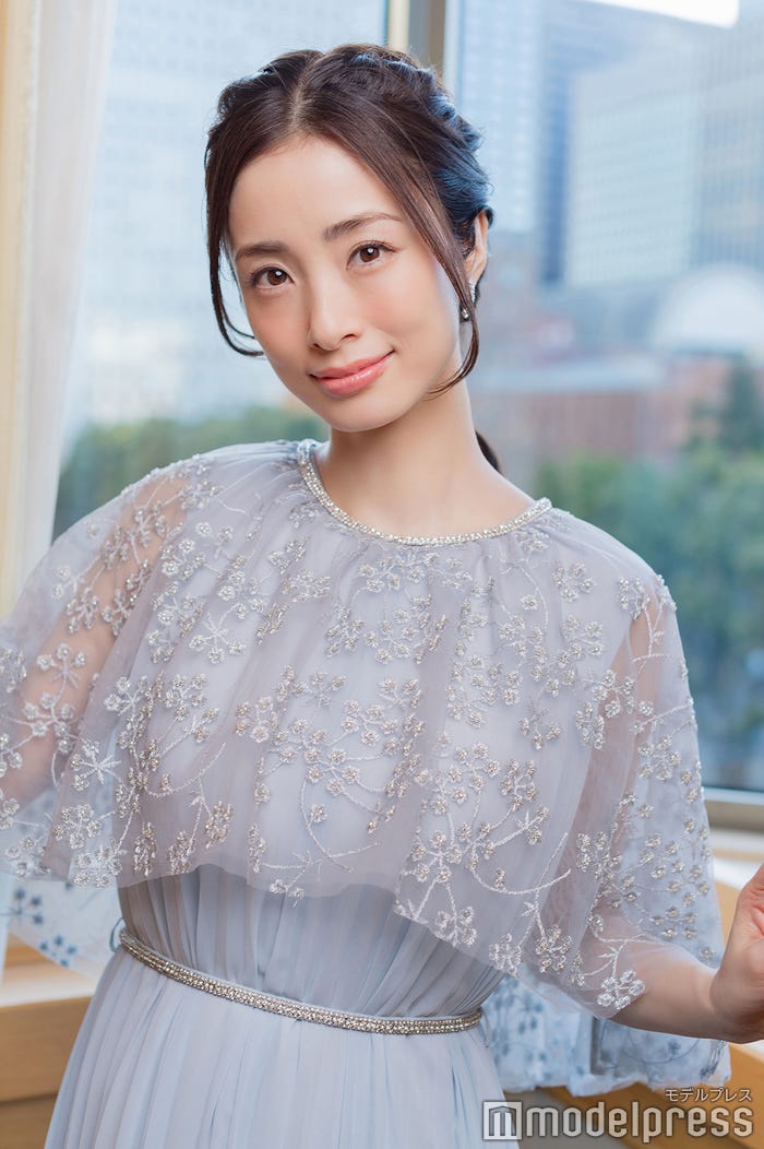 上戸彩(C)モデルプレス