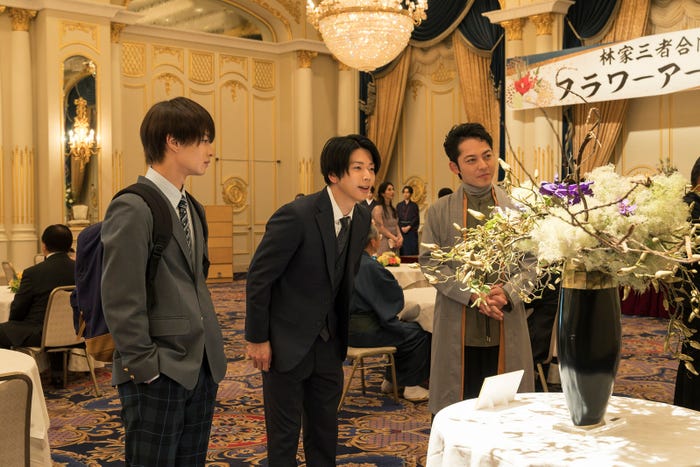 浮所飛貴、増田貴久「東海テレビ×WOWOW 共同製作連続ドラマ ギフテッド Season1」(C)東海テレビ/WOWOW