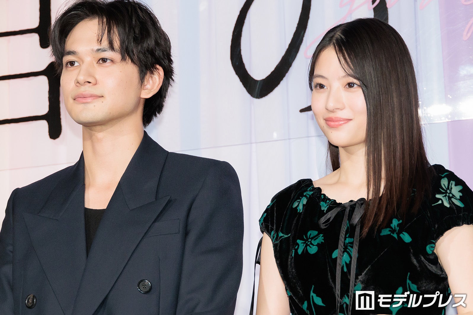北村匠海、出口夏希（C）モデルプレス