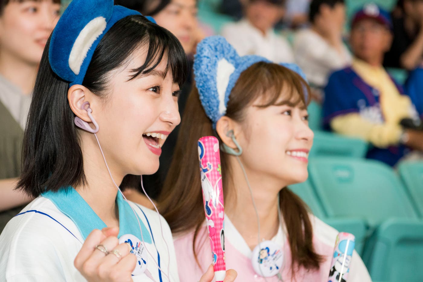 蒸れにくいのでスポーツ観戦にも◎(提供写真)
