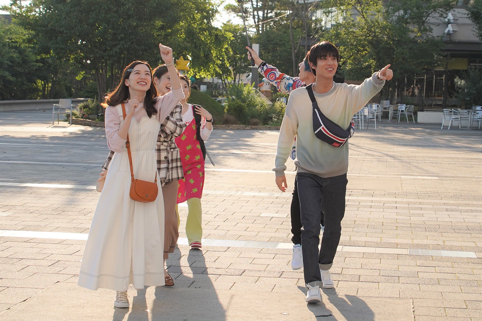 永野芽郁、中川大志（C）日本テレビ