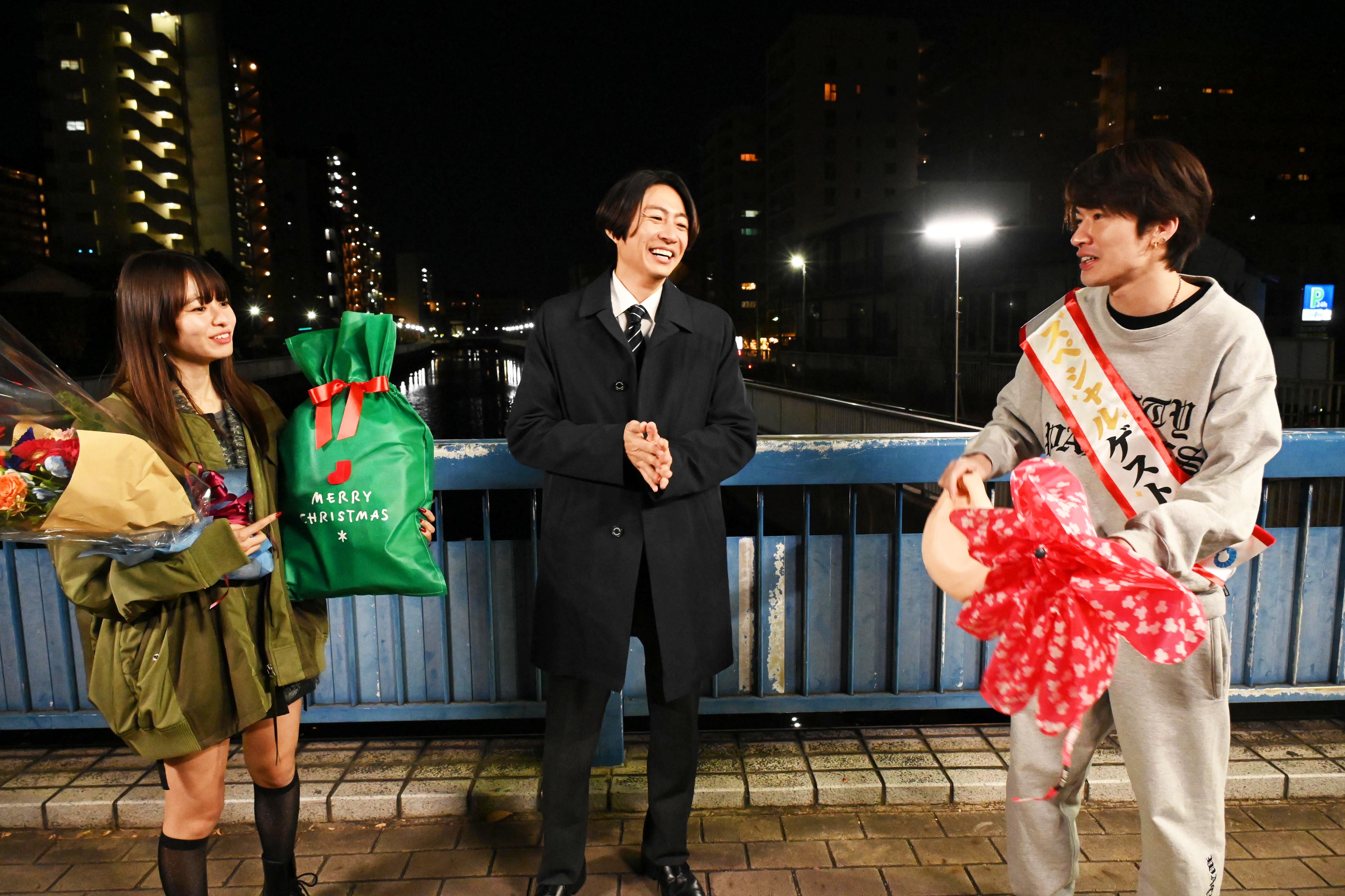 山本舞香、相葉雅紀、深澤辰哉（C）テレビ朝日