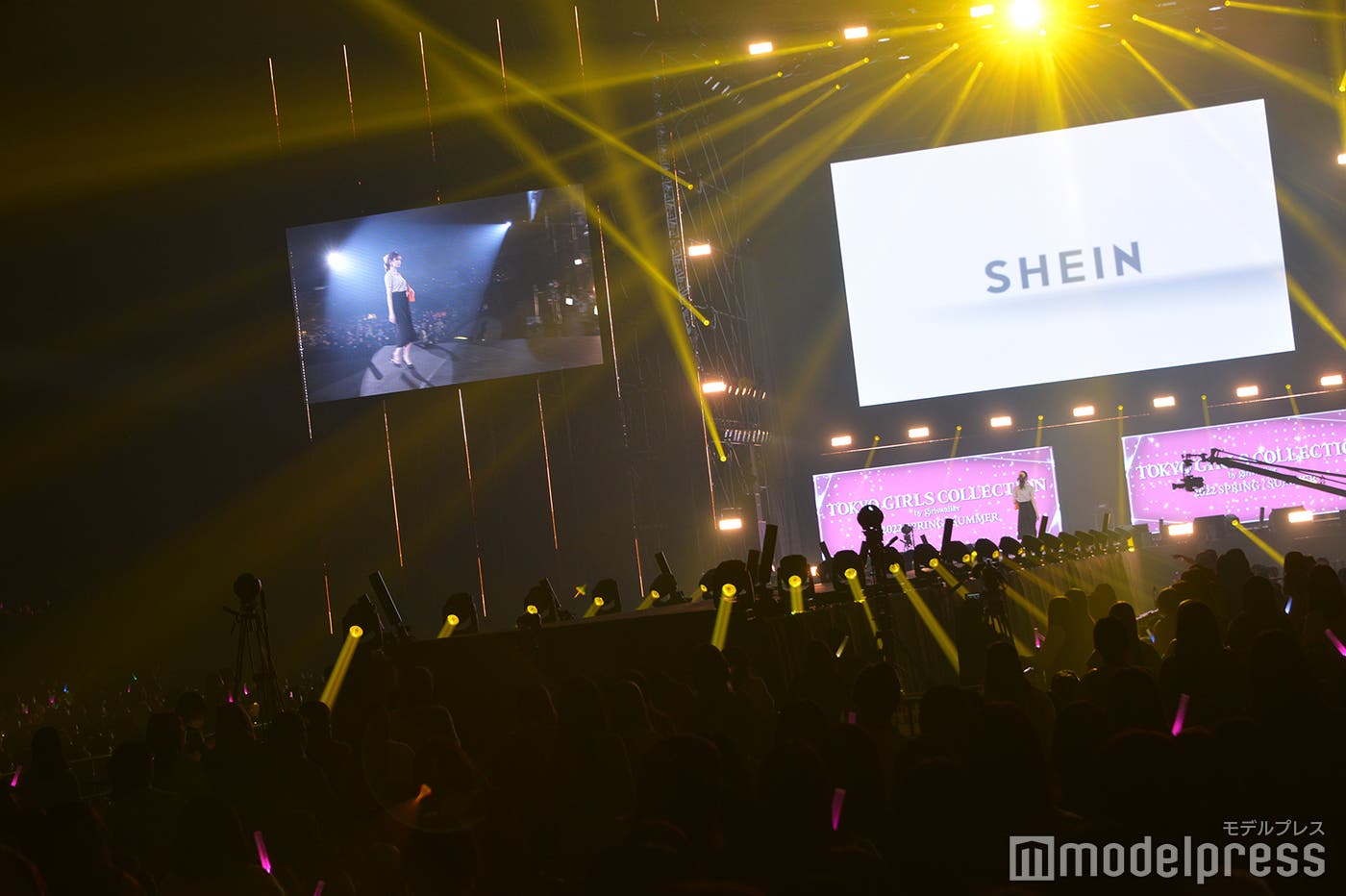 (C)モデルプレス