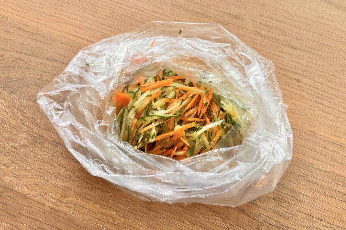 加藤綾菜　夏のダイエットサラダ