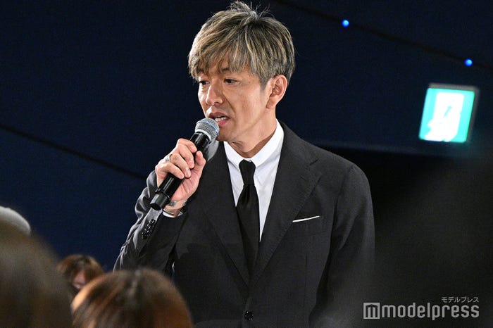 客席に下りた木村拓哉(C)モデルプレス