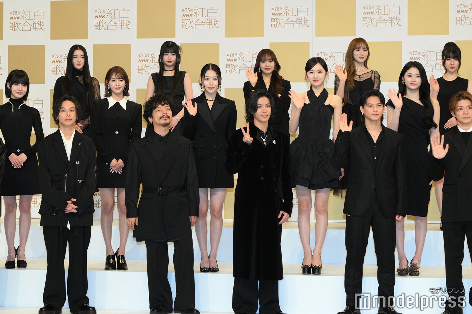 （C）モデルプレス