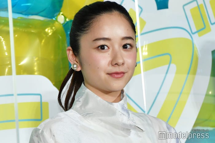 堀田真由(C)モデルプレス