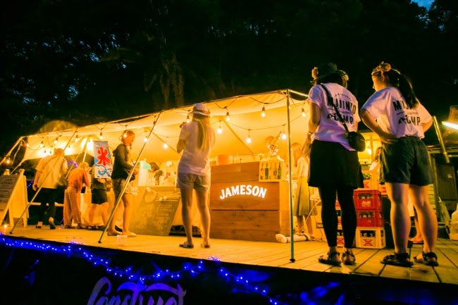 カントリーポップユニットLululuをはじめとしたアーティストが出演／画像提供：ジョブライブ