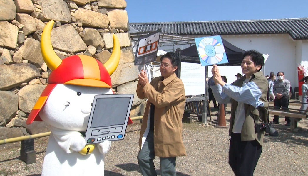 矢作兼、生田斗真（C）テレビ東京