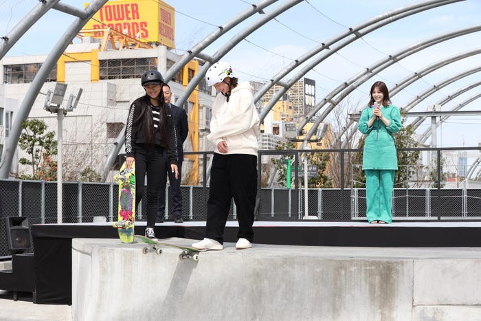 開心那、西矢椛、白石麻衣 (C)2022 青山剛昌/名探偵コナン製作委員会