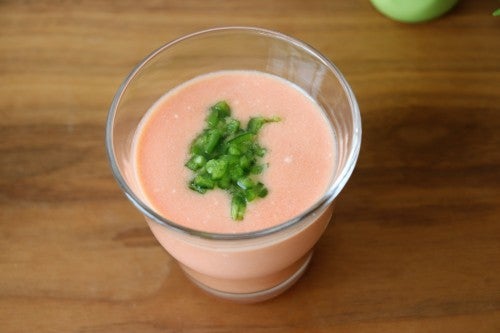 トマトジュースとヨーグルトのガスパッチョ