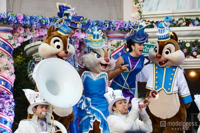 「お洒落な五番街」クラリス、チップ、デール/「イースター・イン・ニューヨーク」