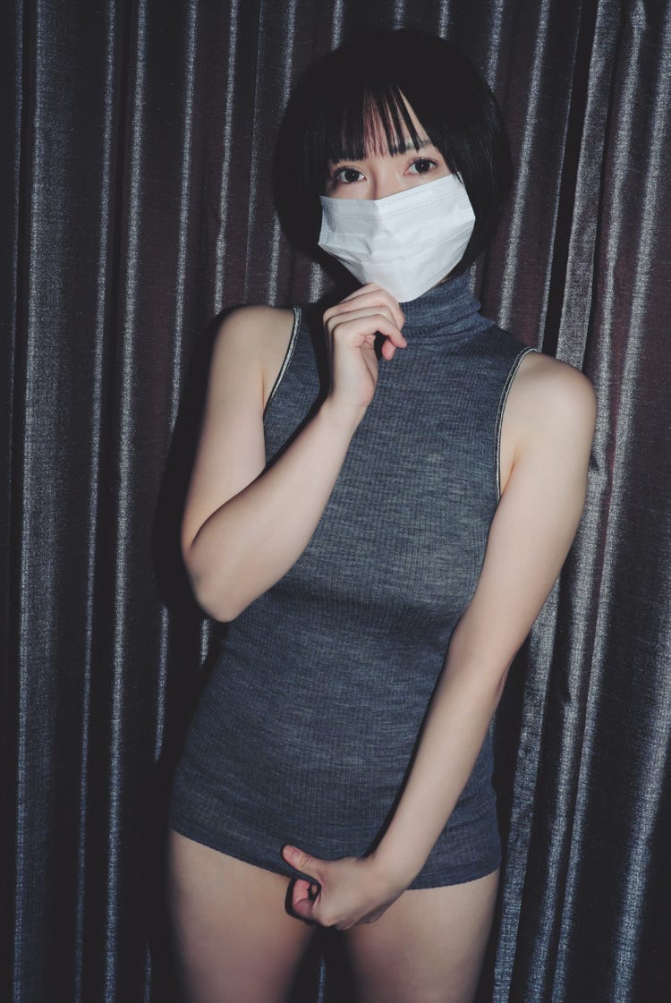 山田レイナ抜ける画像 丸の内OLレイナ「週プレ」でマスク脱ぐ “産後3ヶ月”でグラビア披露 - モデルプレス