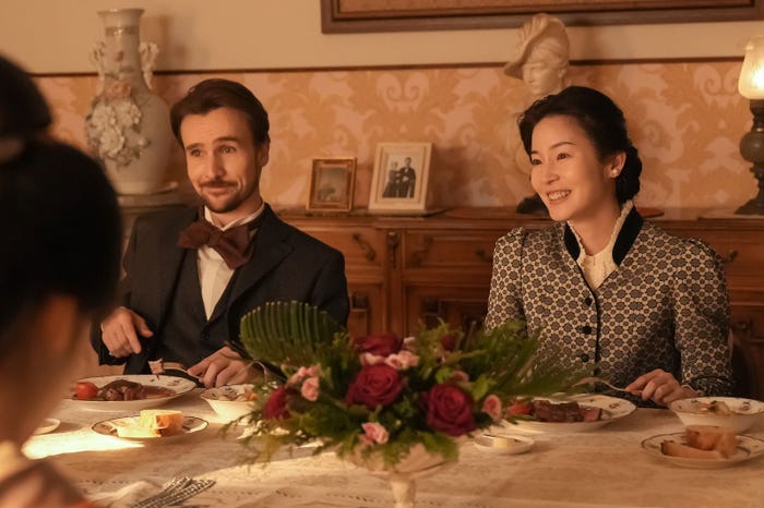 ジョー・トレメイン、蓮佛美沙子「ばけばけ」第105話(C)NHK