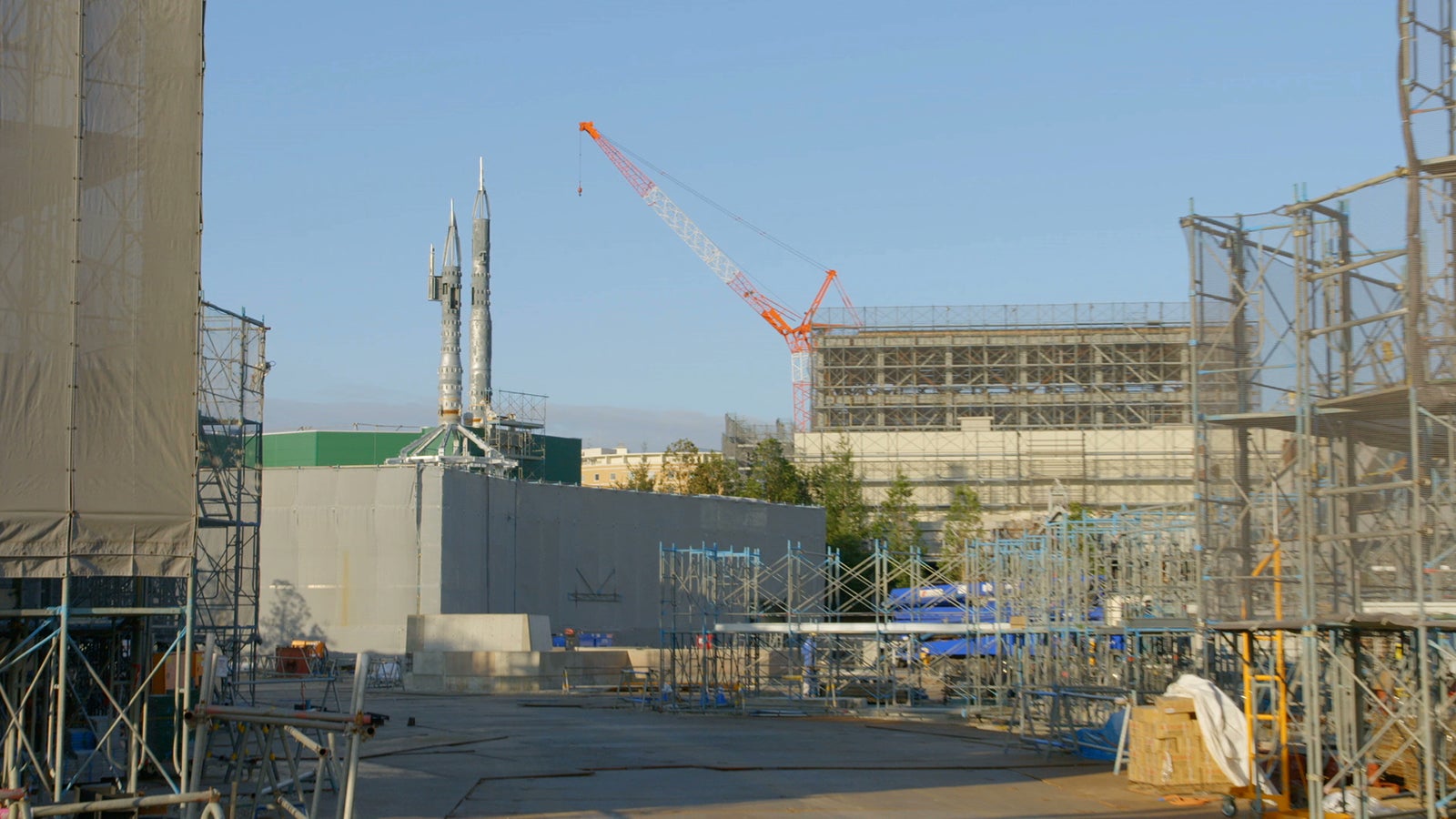 工事の様子（C）Disney