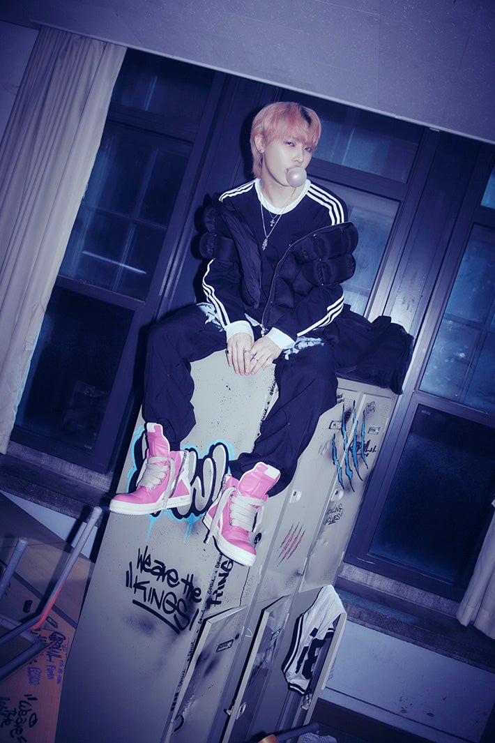 NICHOLAS（C）HYBE LABELS JAPAN