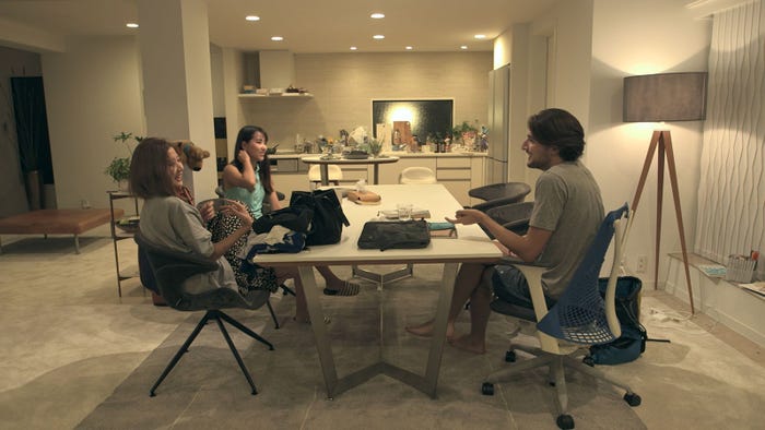 愛華、春花、ジュゼッペ「TERRACE HOUSE TOKYO 2019-2020」17th WEEK (C)フジテレビ/イースト・エンタテインメント