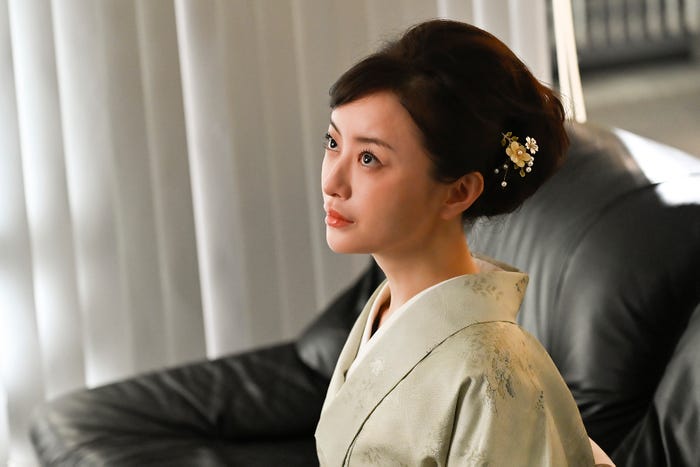 松本まりか「ミス・ターゲット」第2話より(C)ABCテレビ