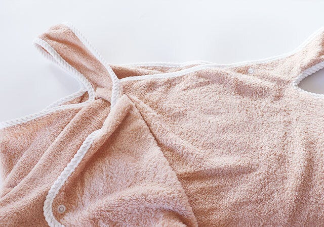 ダイソー　湯上りタオルワンピース　スナップボタン　ふわふわ　着心地　肌触り　やさしい　やわらか
