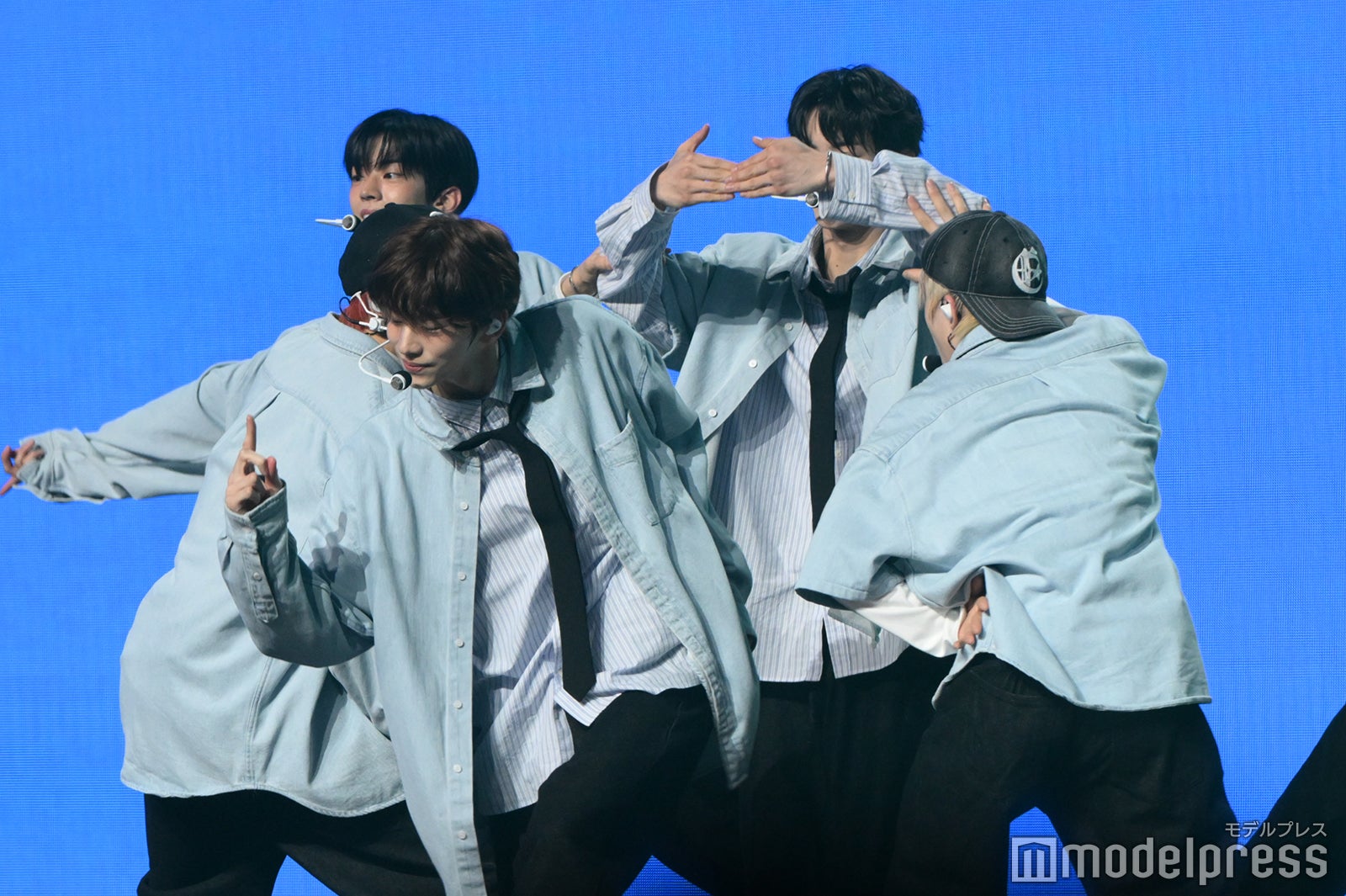 TWS（C）モデルプレス