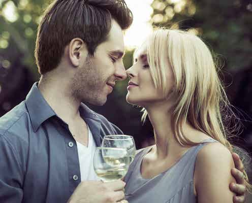 キスから始まる既婚者同士の恋愛…危ない恋がスタートする5つの実態