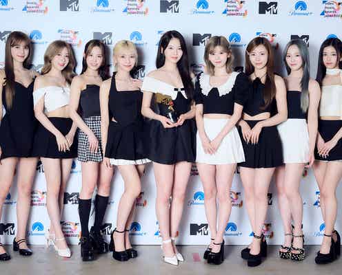 NiziU「Best Pop Video」受賞でWithUへの感謝語る 韓国デビュー曲も披露<MTV VMAJ 2023>