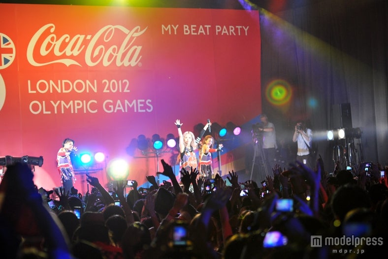 ティーン1000人がカメラマンに！