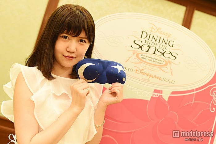 ディズニー・ダイニング・ウィズ・ザ・センス ~ディズニー映画「リトル・マーメイド」より~/モデル:河西里音