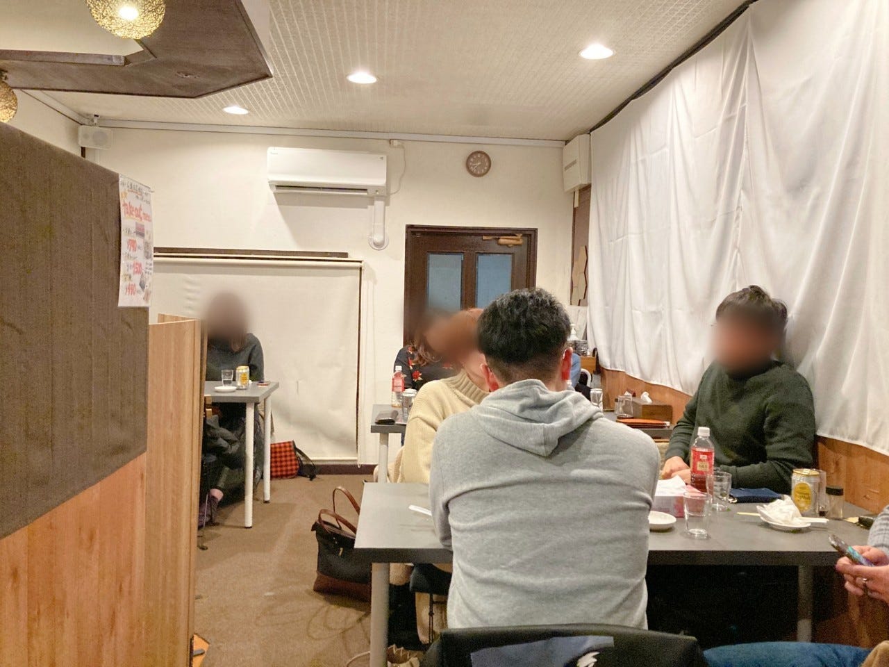 店舗の内観