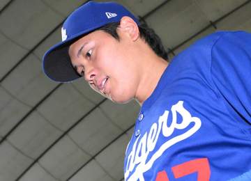 大谷翔平「左膝の炎症」にファン騒然 2019年に手術受けた左座「心配すぎる」「どうか軽症で」打率＆OPS急上昇の最中に