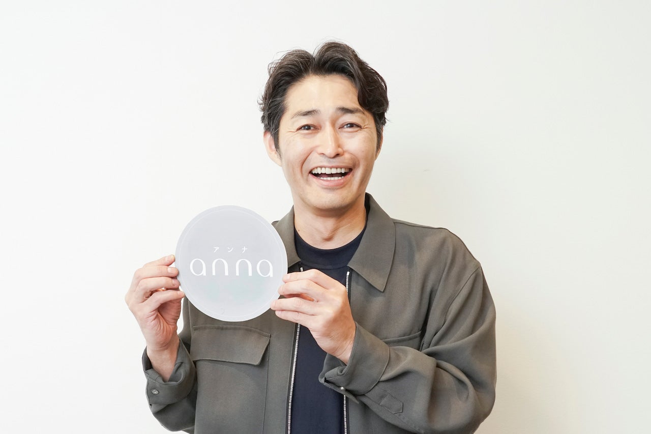 【インタビュー】安田顕、大阪で迷子に!? 舞台『死の笛』再演で語る林遣都への愛と、大焦りのサウナ事件簿