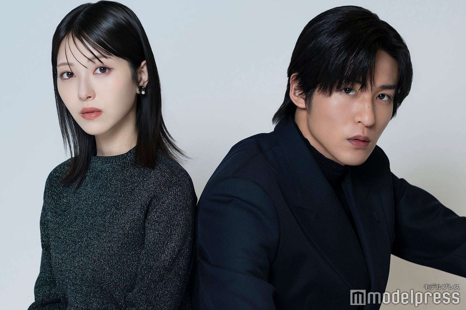 浜辺美波、目黒蓮（C）モデルプレス