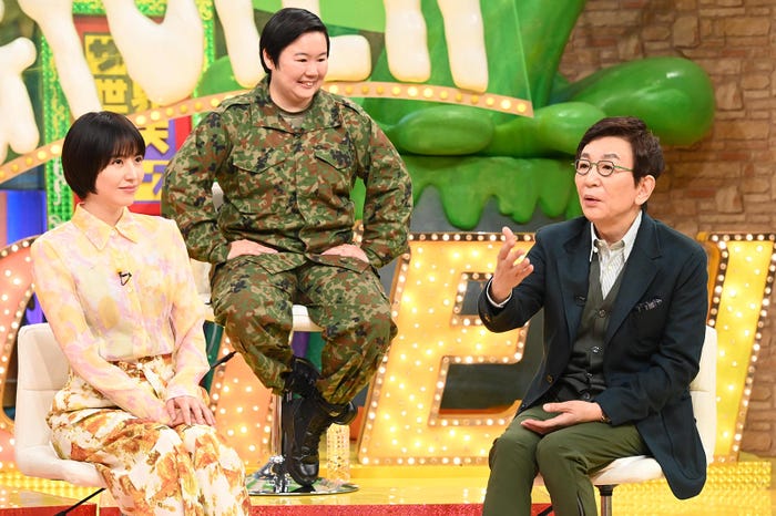 長澤まさみ、やす子、古舘伊知郎(C)日本テレビ