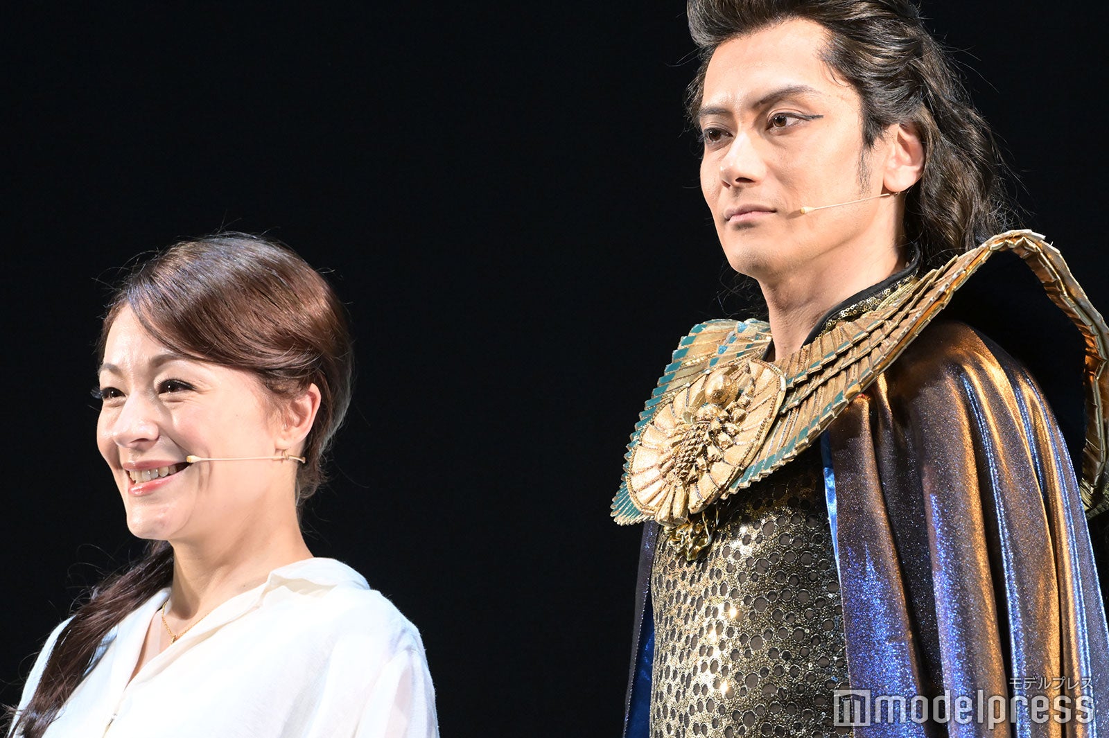 （左から）シルビア・グラブ、小西遼生（C）モデルプレス