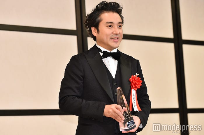 ムロツヨシ(C)モデルプレス