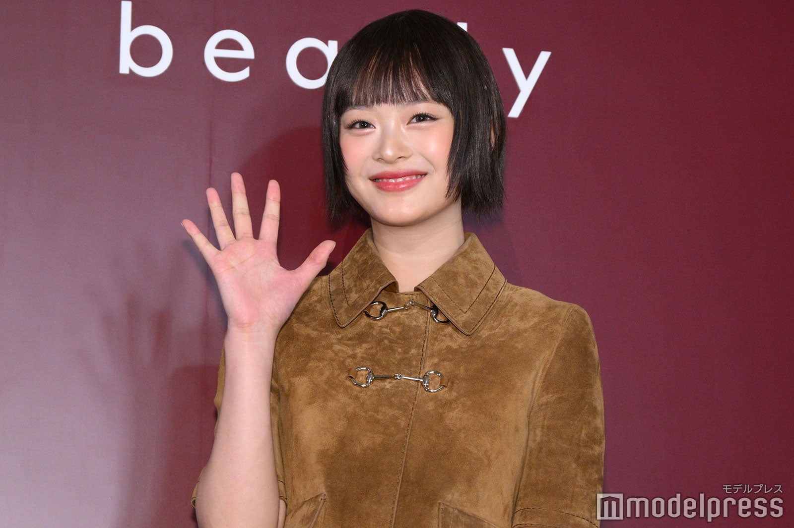 ハニ（C）モデルプレス