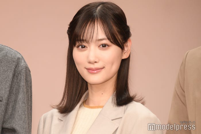 正月は乃木坂メンバーとカラオケで歌い明かした山下美月(C)モデルプレス