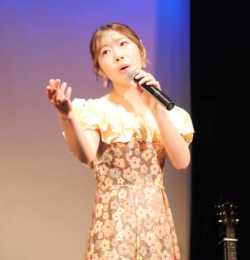 AKB→演歌歌手の岩佐美咲 サバサバな恋愛観を告白「そういうことしてるから未練が捨てきれない」ソロ15周年突入
