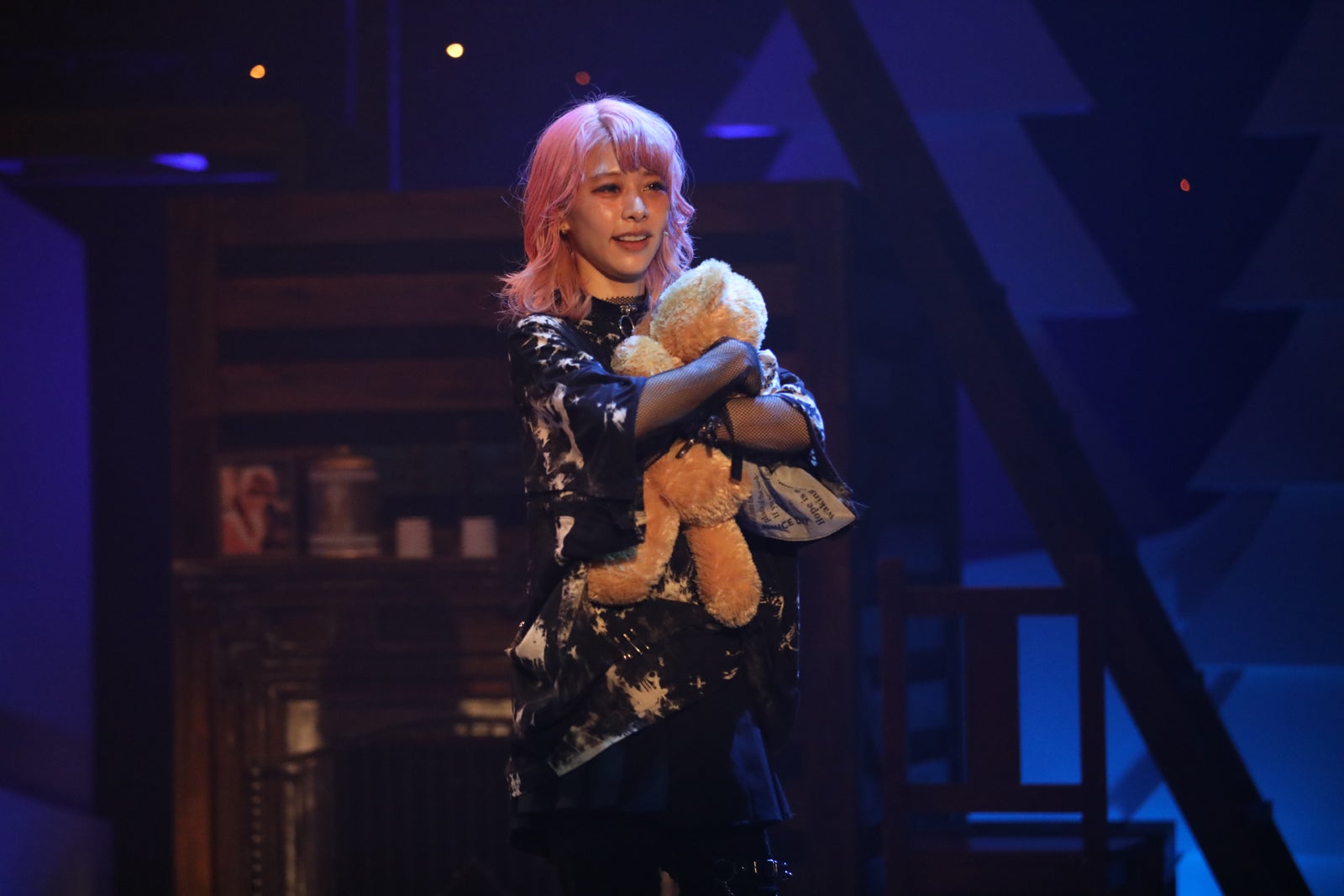 「姉さんは、暖炉の上の、壺の中—My Sister Lives on the Mantelpiece」写真：和田咲子