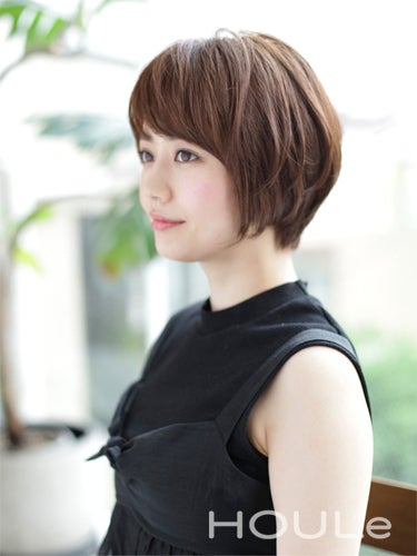 おでこが広い面長さんに似合う前髪 髪型は 美人度アップのおしゃれヘアスタイル モデルプレス